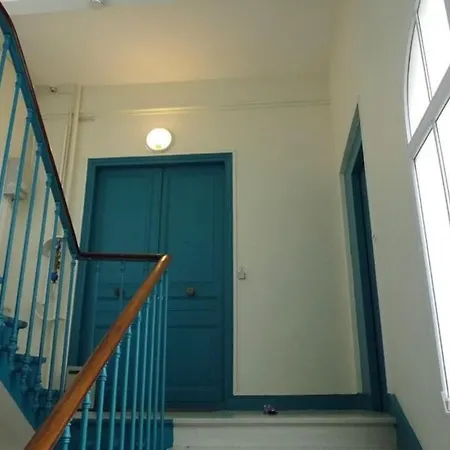 Loft Tres Calme Centre De * باريس