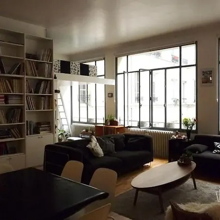 Daire Loft Tres Calme Centre De