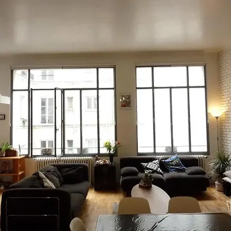 Loft Tres Calme Centre De Apartment