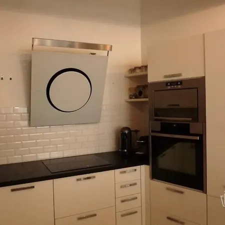 Loft Tres Calme Centre De Apartment